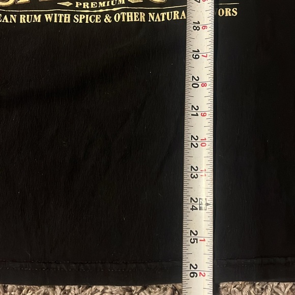 Captain Morgan Original Spiced Rum Medium tshirt - Picture 6 of 6